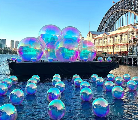 Decorações de teto de festas de casamento de PVC gigante personalizadas Balões de espelho infláveis vibrantes para um ambiente de discoteca único