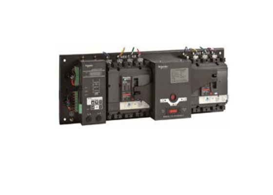 Classe CB Comutador de transferência automática com libertação de sobrecorrente para sistemas AC220V e AC380V