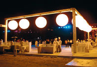 O branco duplo da cor conduzido ilumina acima balões com uso da decoração dos eventos de DMX
