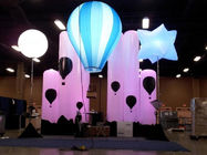 Logotipo da impressão lâmpada inflável do halogênio da luz do diodo emissor de luz de 4.6m/de 15.1ft com o balão diferente da cor
